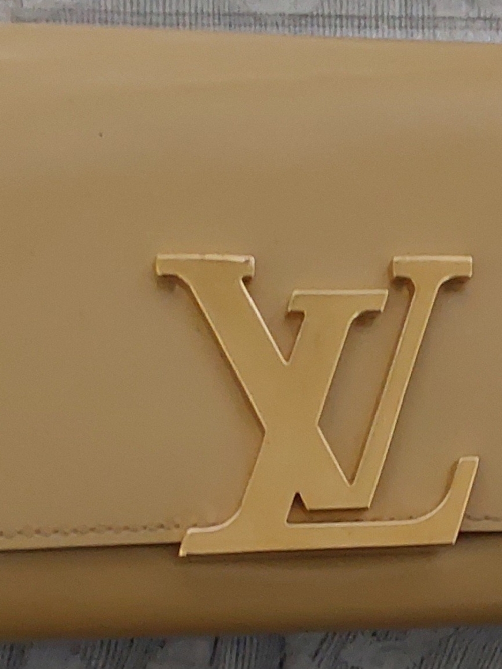 EUC Louis Vuitton Cappuccine Gold Patent Leather Wallet On Chain